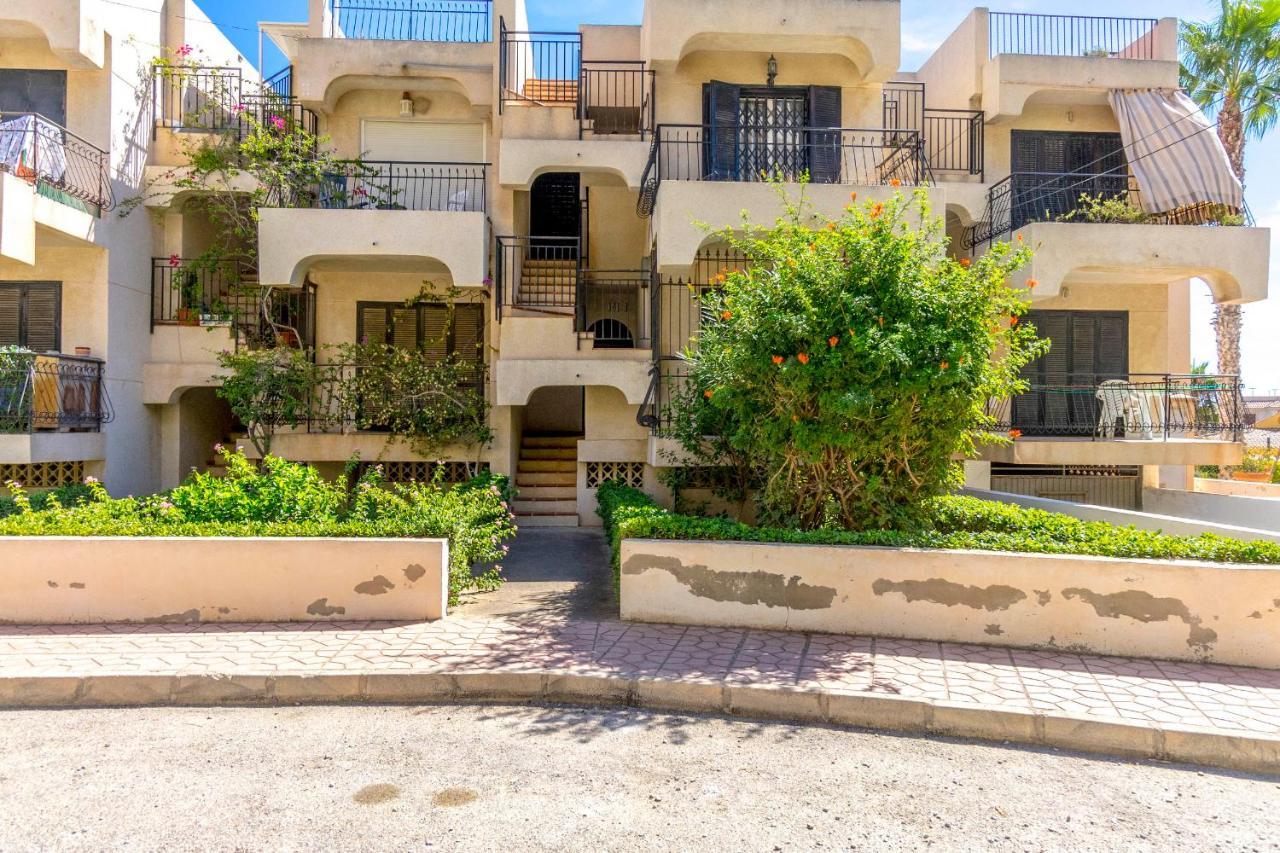 He Torre Del Moro Lejlighed Torrevieja Eksteriør billede